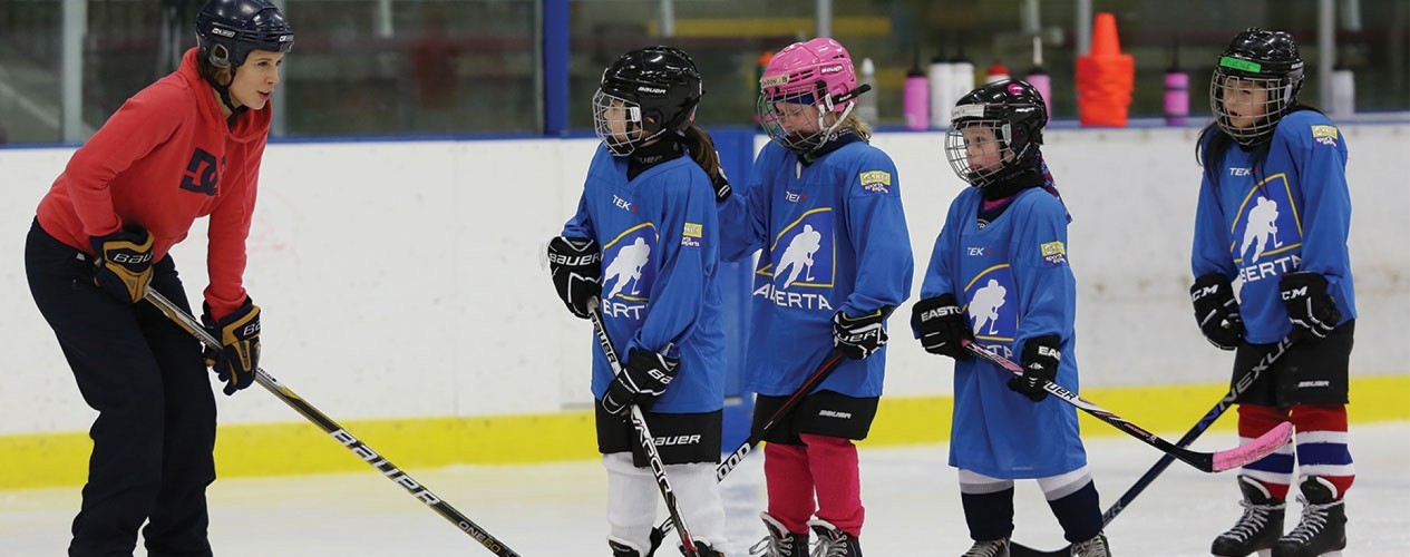 Female Minor Hockey Players