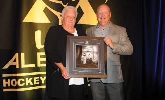 2017 AHHF Inductee Mel Davidson (left) with AHHF Selection Committee member Scott Robinson (Photo credit: LA Media)