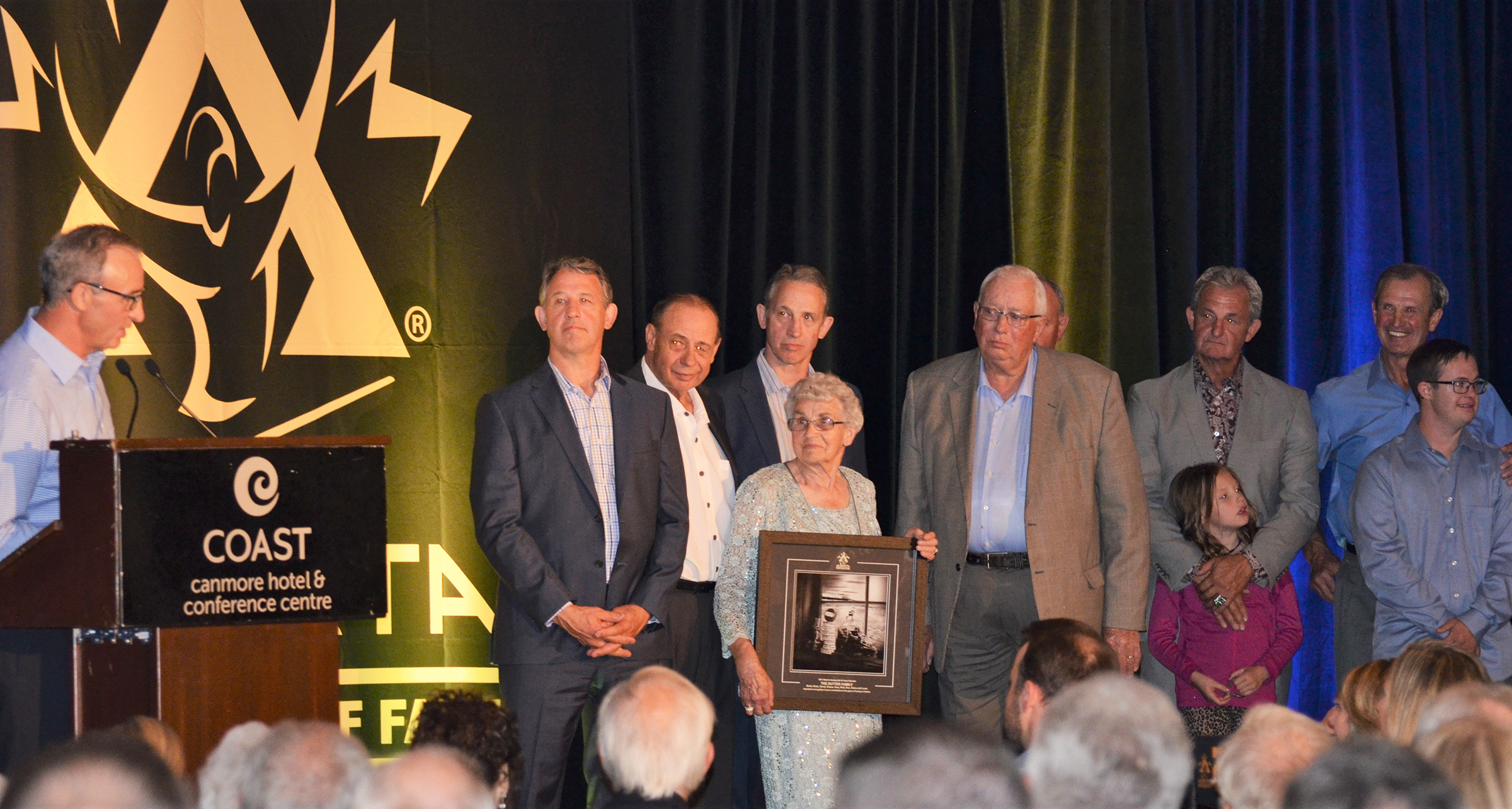 Hockey Alberta News